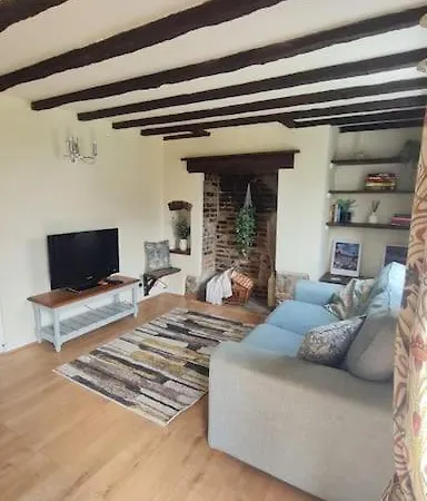 Wish End Cottage Ratton Exterior photo